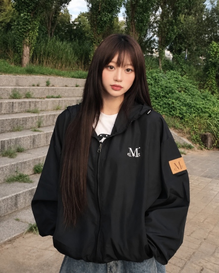 MUCENT MILAN 刺繡風衣外套