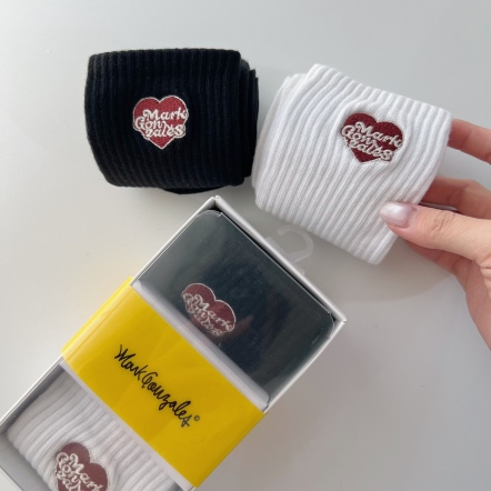 Mark Gonzales 愛心刺繡長襪兩雙組 (Z265ASO130)