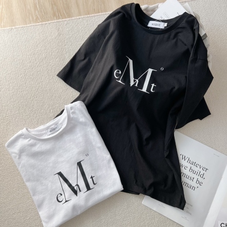 MUCENT大LOGO上衣